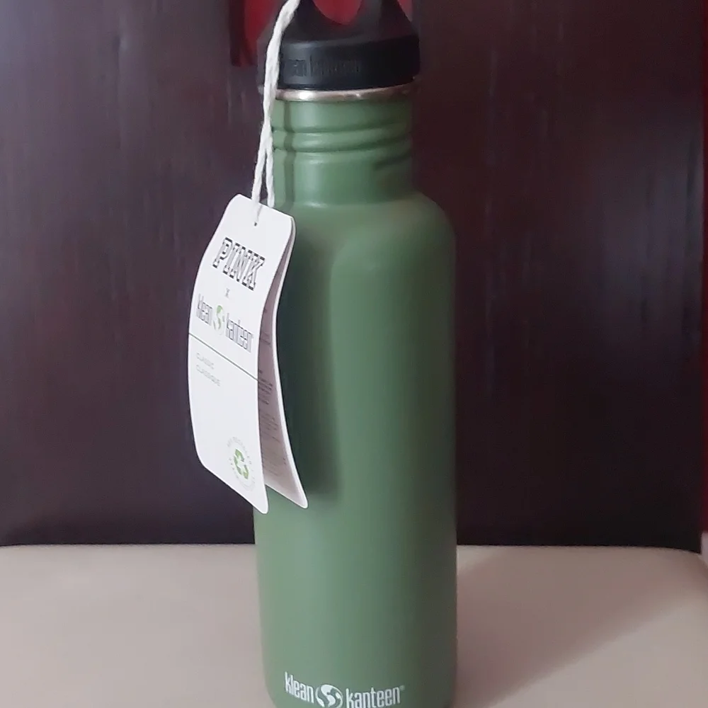 Klean Kanteen + PINK Water Bottle-Limited Edition NWT - Picture 5 of 6